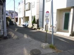 「久木三丁目」バス停留所