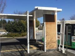 「県立図書情報館」バス停留所