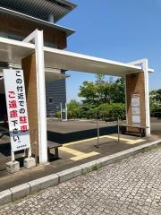 「県立図書情報館」バス停留所