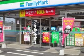 ファミリーマート　新居中之郷店
