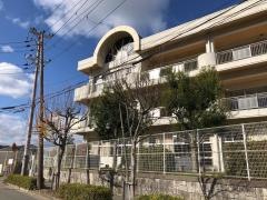 味間小学校