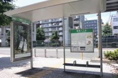 「築港一丁目」バス停留所