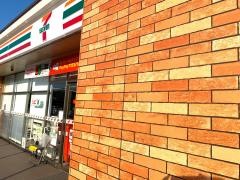 セブンイレブン　東員インター店