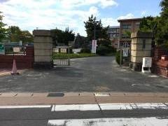富田小学校