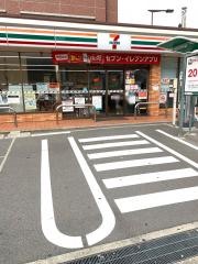 セブンイレブン　大阪ＯＣＡＴ前店