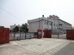 赤坂小学校