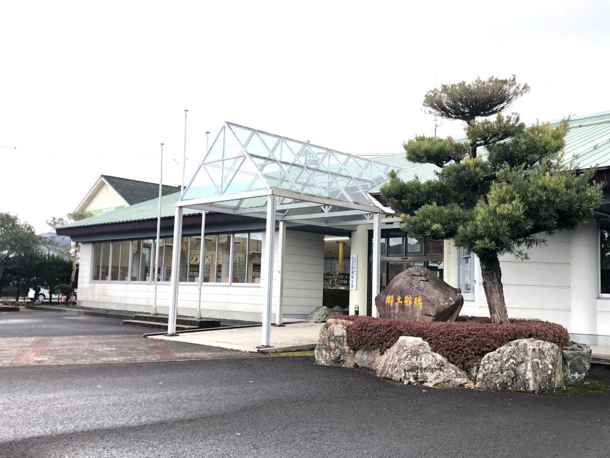 薩摩川内市立図書館樋脇分館です