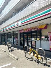 セブンイレブン　川崎中原店
