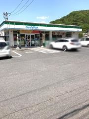 ファミリーマート　建部川口店