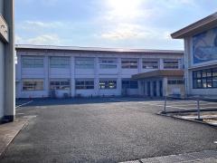 五十市小学校