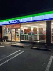 ファミリーマート　因島因北店