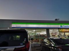 ファミリーマート　木曽川役場前店