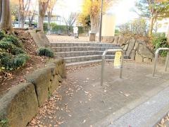 なべころ坂緑地公園