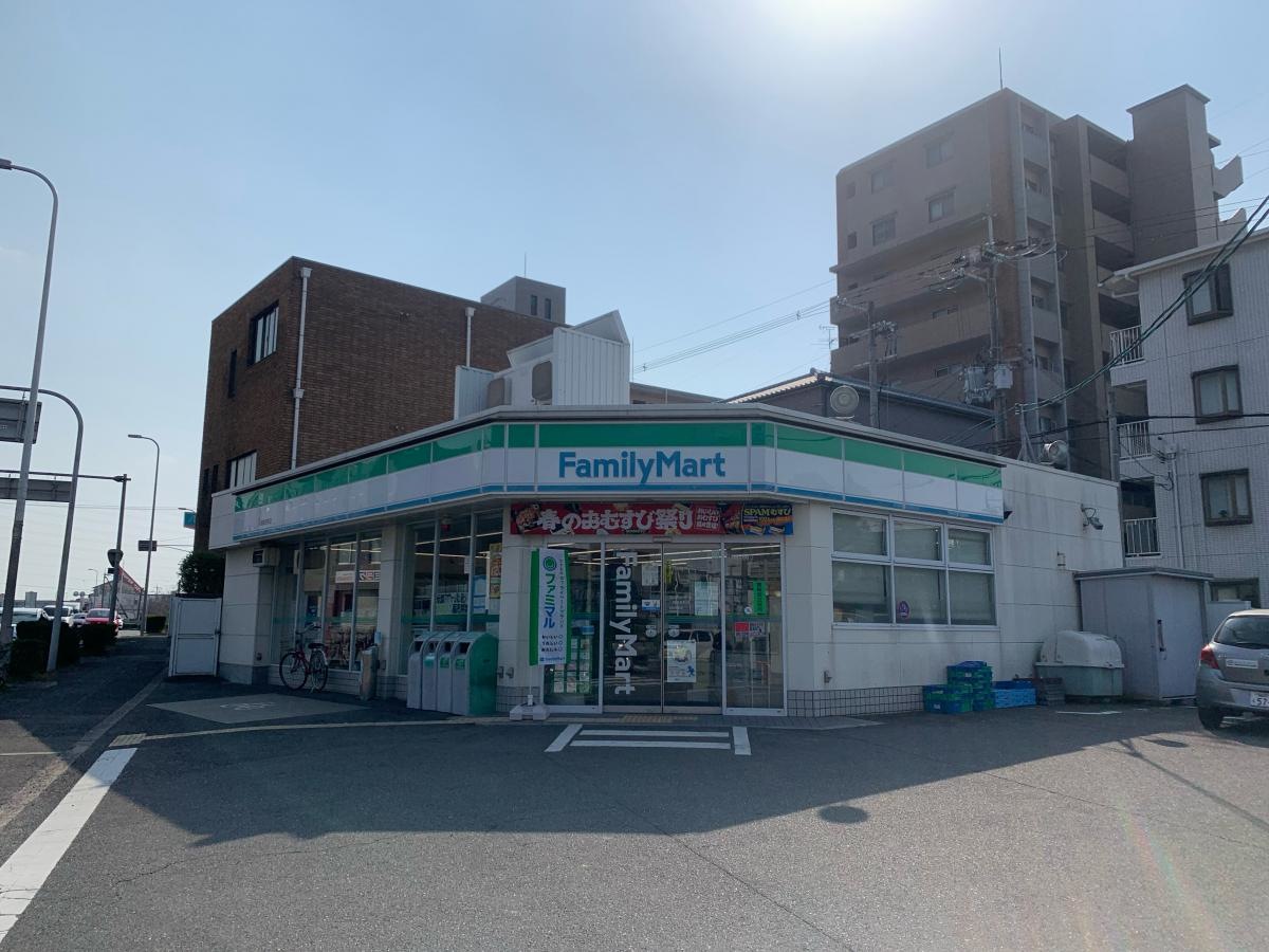 施設外観