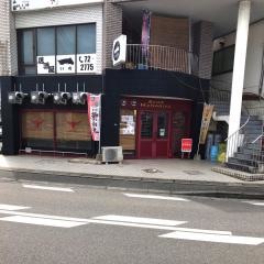 まがりや