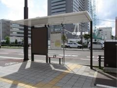 「加齢医学研究所入口」バス停留所