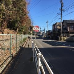 「小豆坂」バス停留所