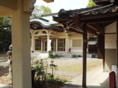 八社神社
