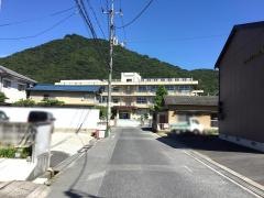 泉小学校