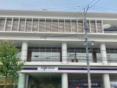 トヨタカローラ南信鎌田店