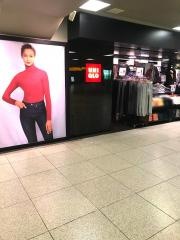 ユニクロ　京阪枚方店