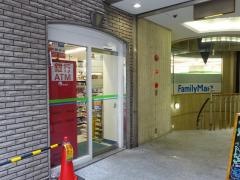 ファミリーマート　あべの橋駅前店