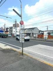 「東海橋」バス停留所