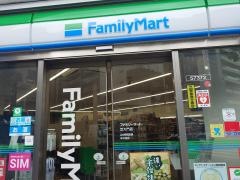ファミリーマート　芝大門店