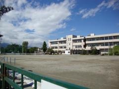 双葉西小学校