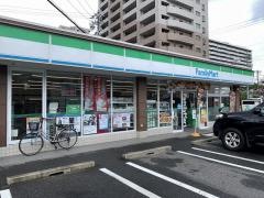 ファミリーマート　瑞穂牛巻町店
