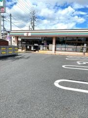 セブンイレブン　大津大萱3丁目店