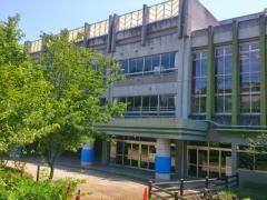 西生田小学校