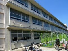 新金岡小学校