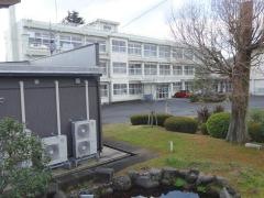八郷小学校