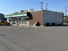 ファミリーマート　西尾伊藤町店