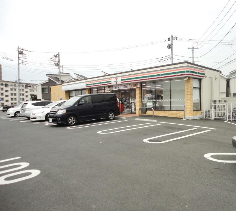 セブンイレブン久里浜店