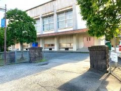 小郡小学校
