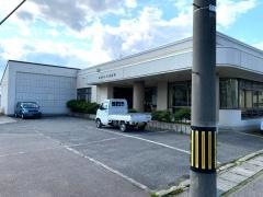 高岡市立戸出図書館