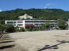 六郷小学校