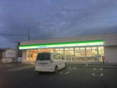 ファミリーマート　土浦大手町店