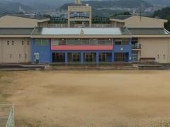 南花台東小学校