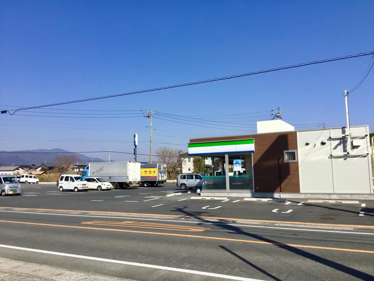 施設外観