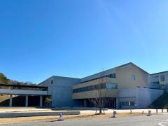 瀬戸市立にじの丘小学校