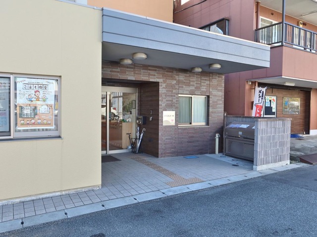 花物語たかつ東 施設外観