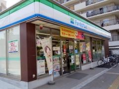 ファミリーマート　フェニックス通り店
