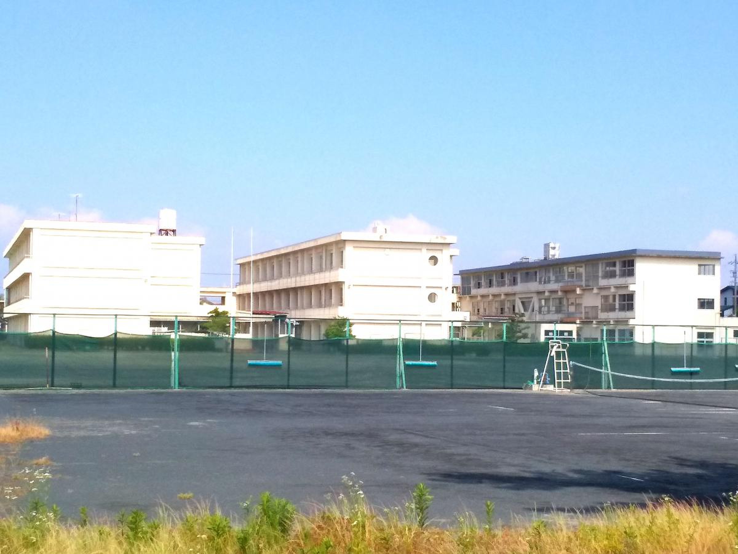 津島 市立 神守 中学校(00)