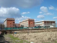 大阪府立緑風冠高等学校