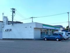 ファミリーマート　筑後東山ノ井店