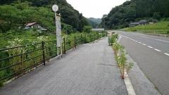 「坂根下」バス停留所