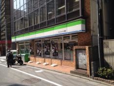 ファミリーマート　サンシャイン南店